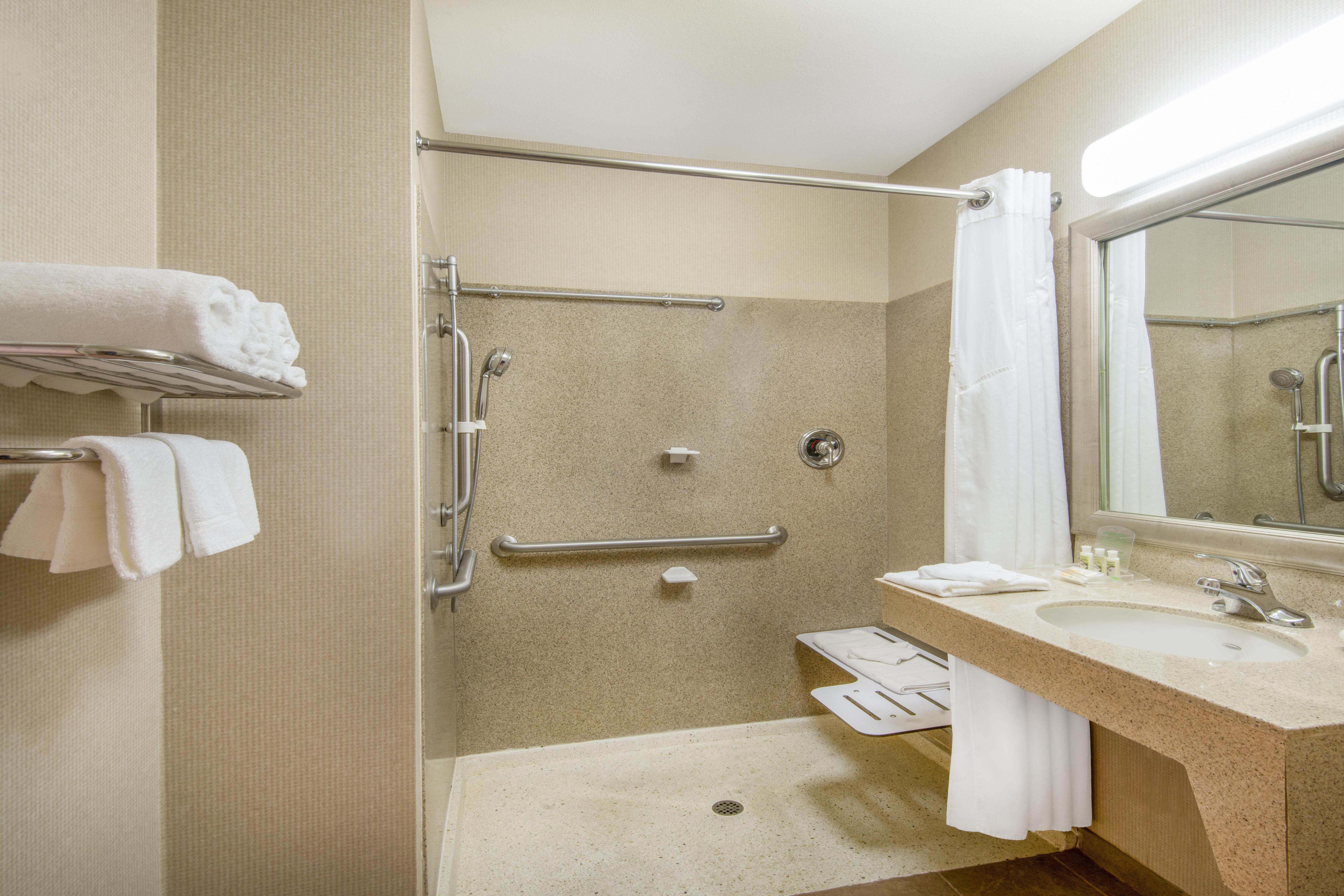Holiday Inn & Suites Goodyear - West Phoenix Area By Ihg Buitenkant foto